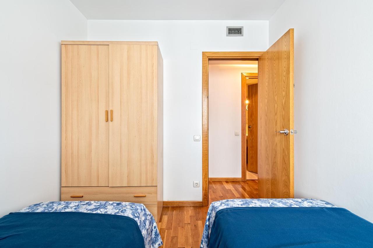Calido Apartamento Con Piscina En Barcelona Ripollet Exterior photo
