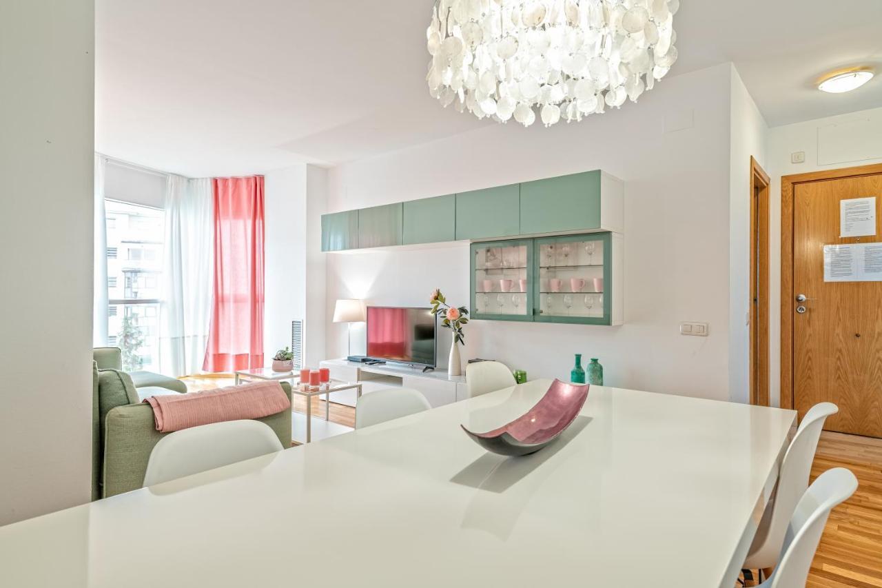 Calido Apartamento Con Piscina En Barcelona Ripollet Exterior photo